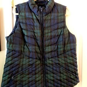 Puffy plaid vest